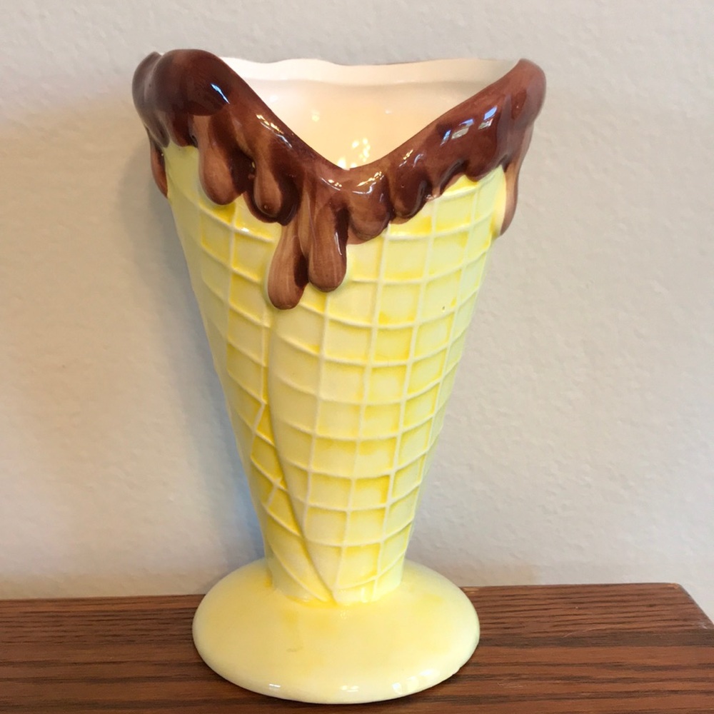 Vintage Ice Cream Dish (Handpainted)